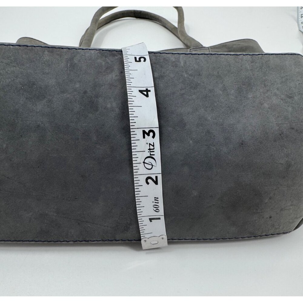 Hobo International Leather Tote Bag Soft Gray Spacious Interior - Picture 9 of 16